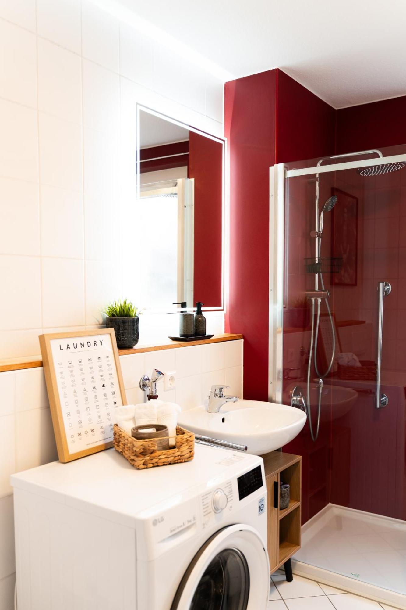 Lubu Stay Central, Cozy, With Workspace And Parking Людвигсбург Экстерьер фото